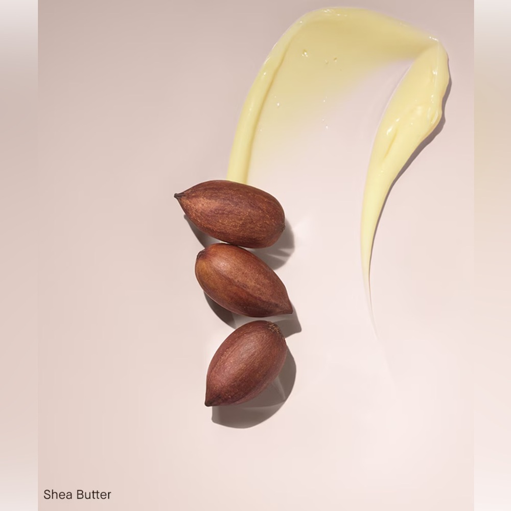 Bobbi Brown Extra Illuminating Moisture Balm in Bare Glow - Swatched by me - Picture 3 of 12